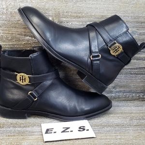 Tommy Hilfiger TWRANT-R Black Faux Leather Side Zip Ankle Boots Size 8.5 Women